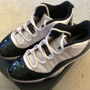 Air Jordan 11 Retro Low